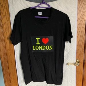 Black “I ❤️ London” t-shirt, lights up, sz M